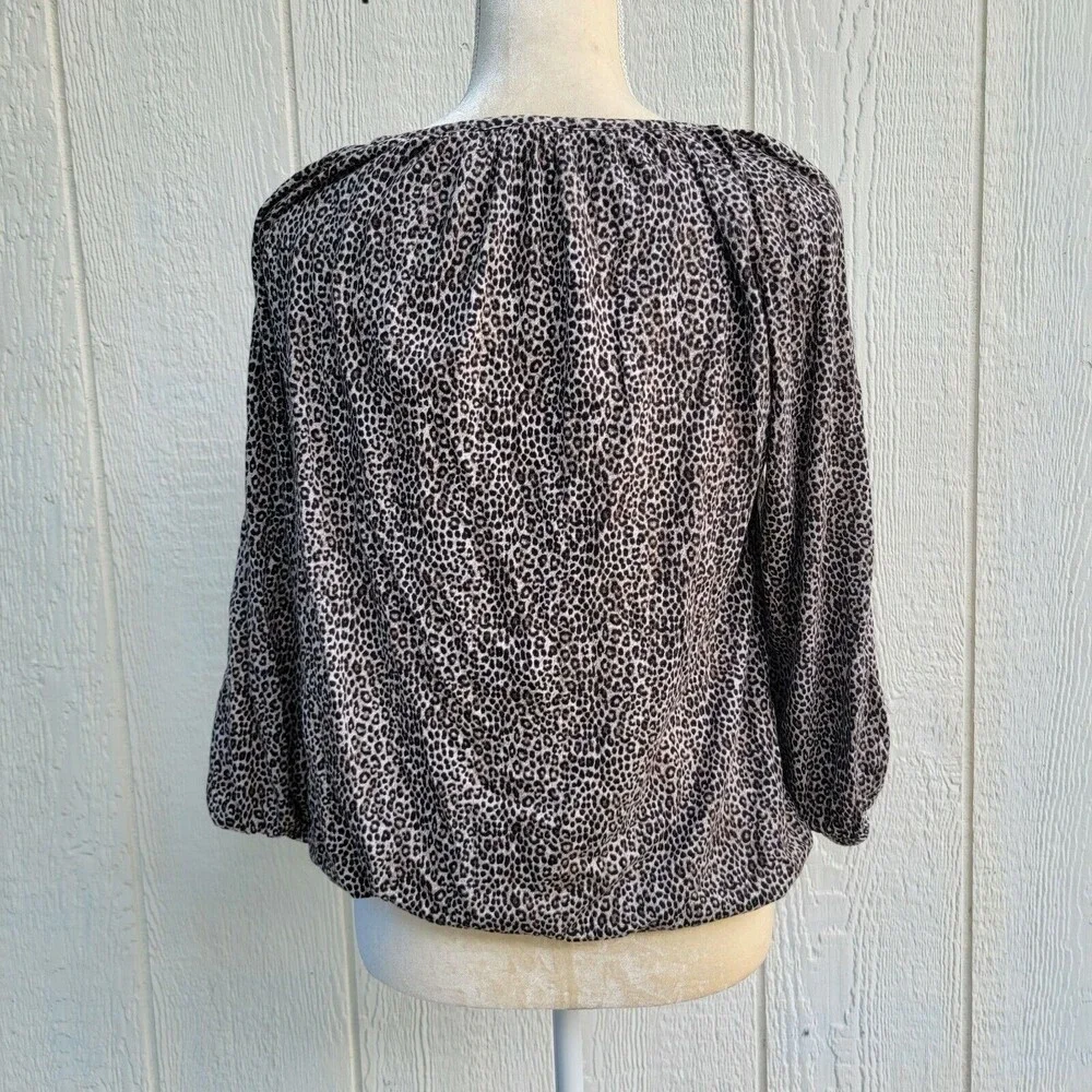 Michael Kors Womens  Leopard Print 3/4 Sleeve blouse Size small